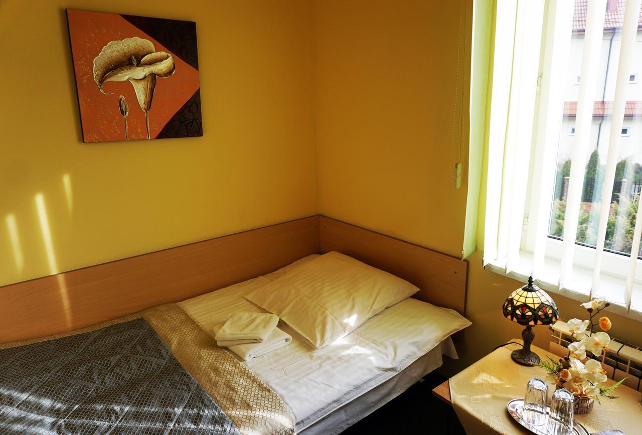 Pod Szczesliwa Gwiazda Hotel Cekanowo Exterior photo