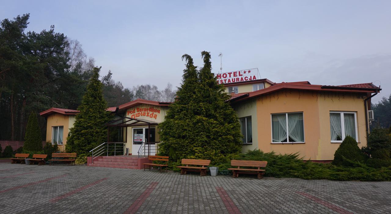 Pod Szczesliwa Gwiazda Hotel Cekanowo Exterior photo